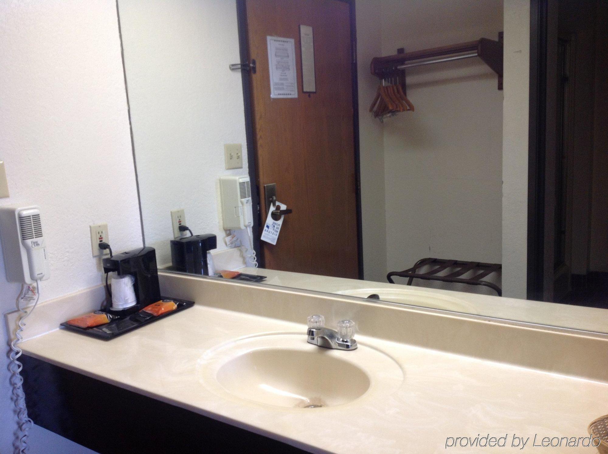 Travel Inn&Suites Sikeston Esterno foto