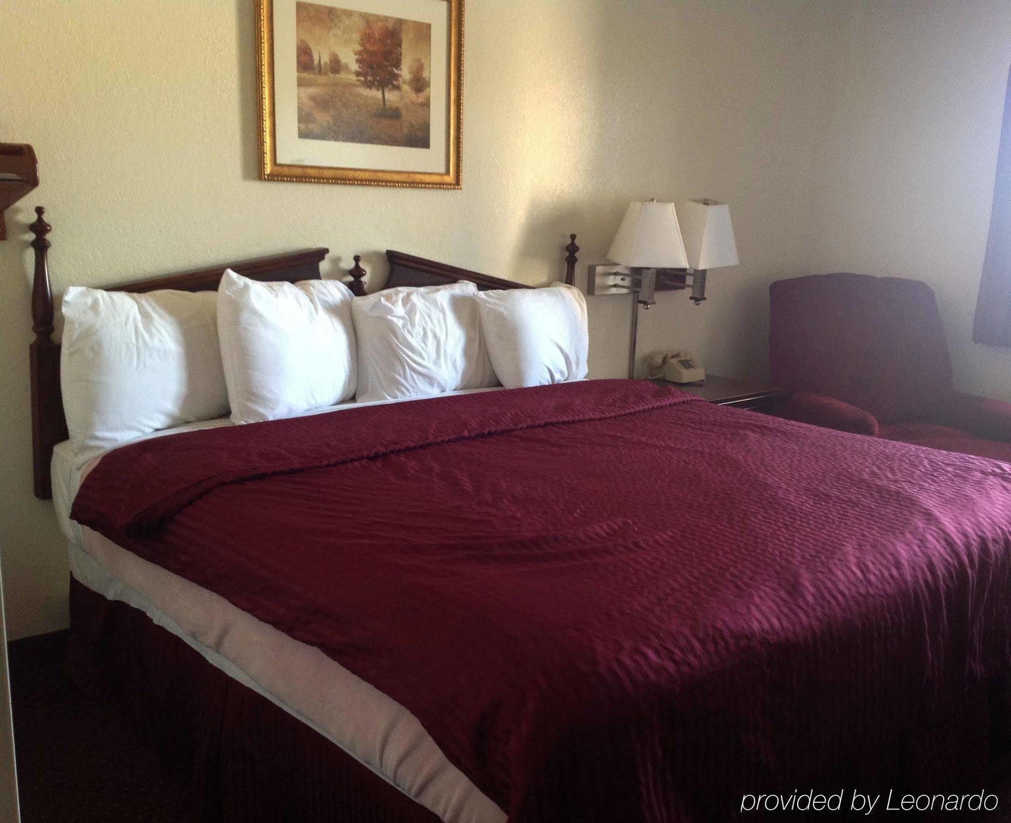 Travel Inn&Suites Sikeston Esterno foto