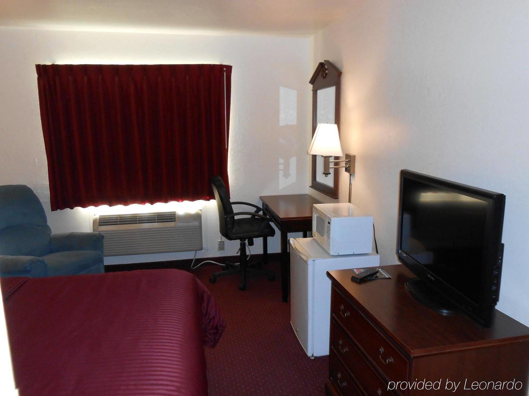 Travel Inn&Suites Sikeston Esterno foto