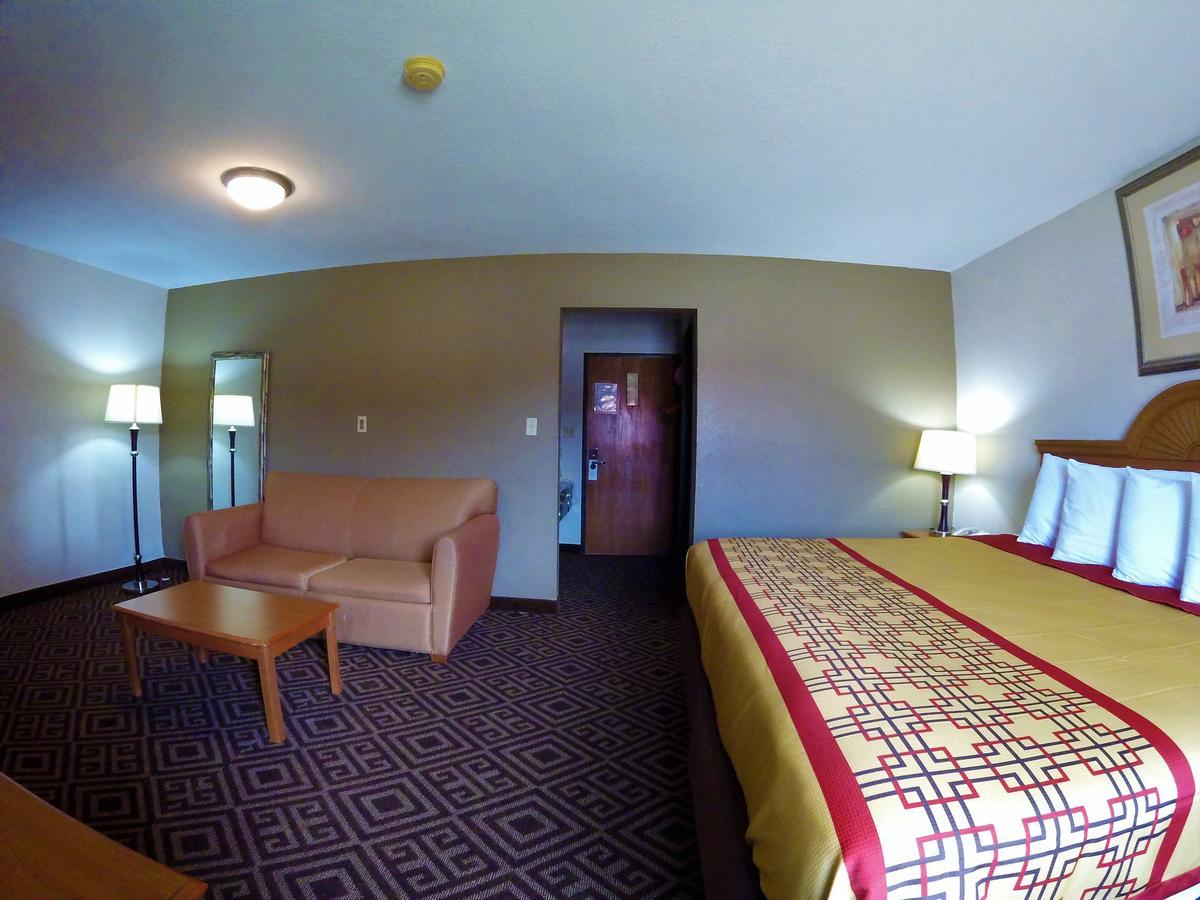 Travel Inn&Suites Sikeston Esterno foto