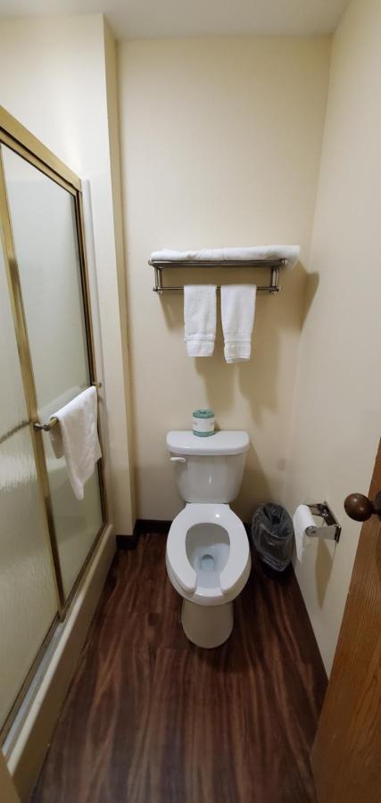 Travel Inn&Suites Sikeston Esterno foto