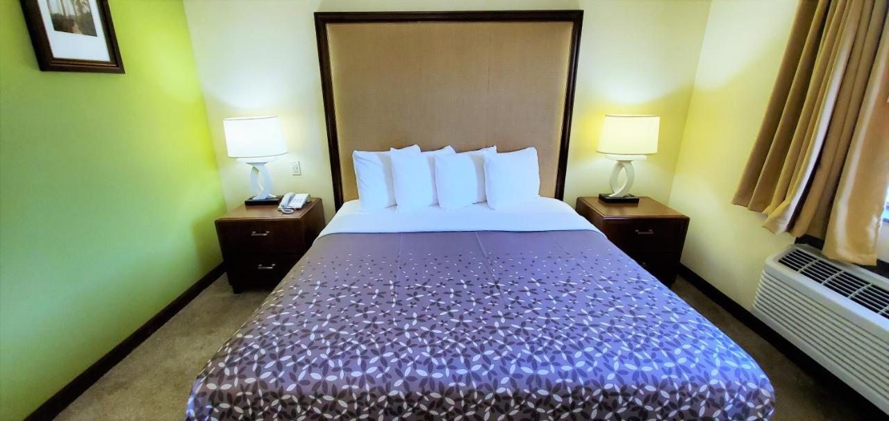 Travel Inn&Suites Sikeston Esterno foto